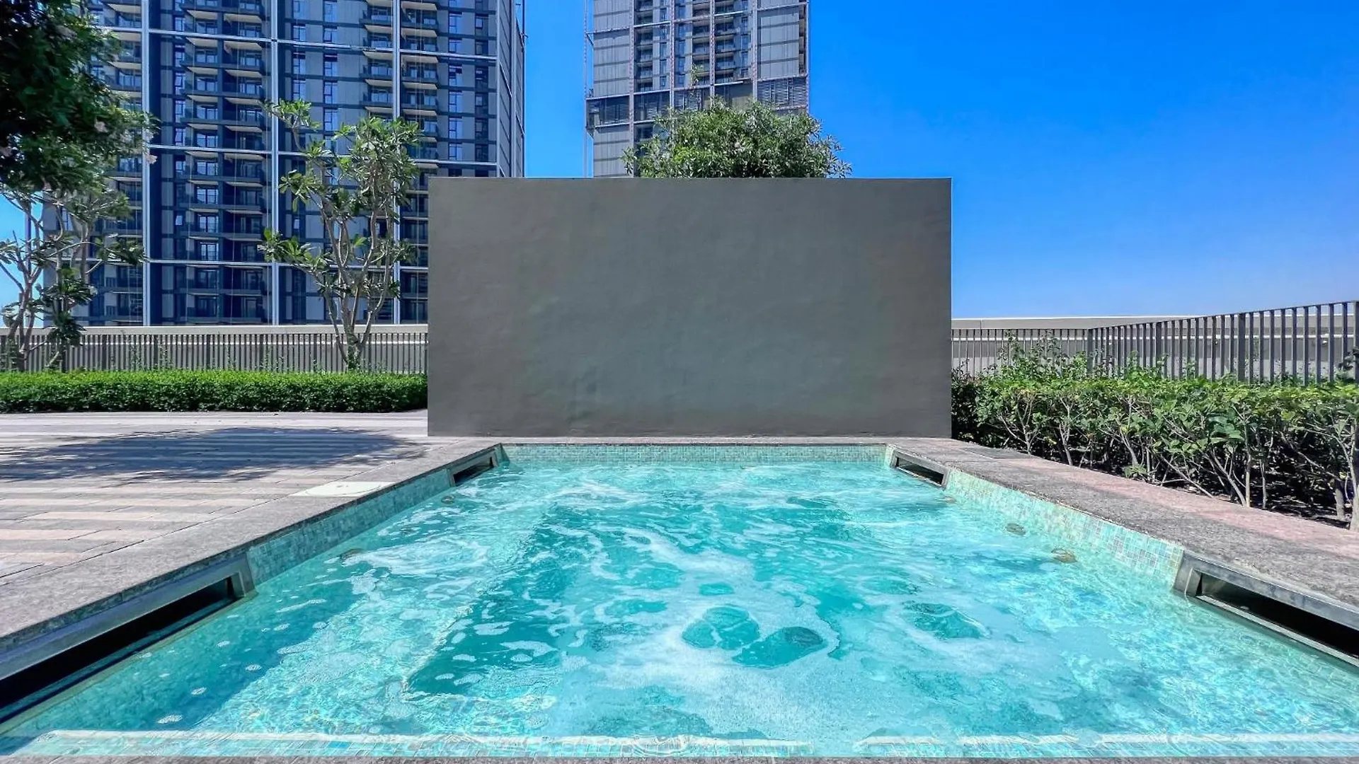 Gorgeous 2 Bedroom With Creek Harbour View Dubai 0*,