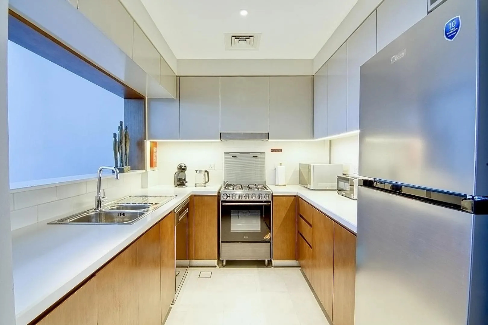 Gorgeous 2 Bedroom With Creek Harbour View Dubai Apartment
