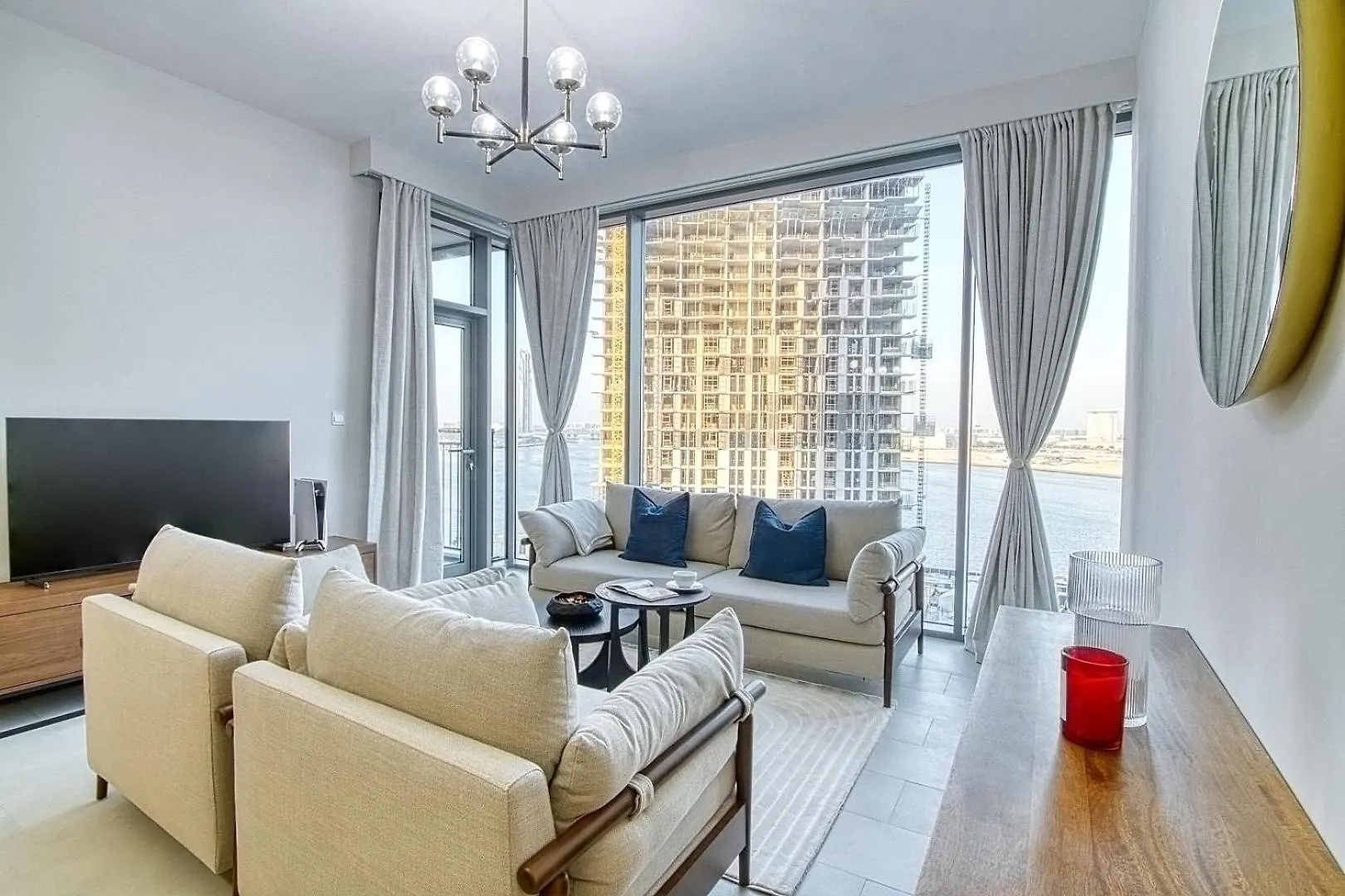 Gorgeous 2 Bedroom With Creek Harbour View Dubai